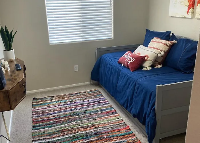New Beautifully Remodeled Home In Las Vegas